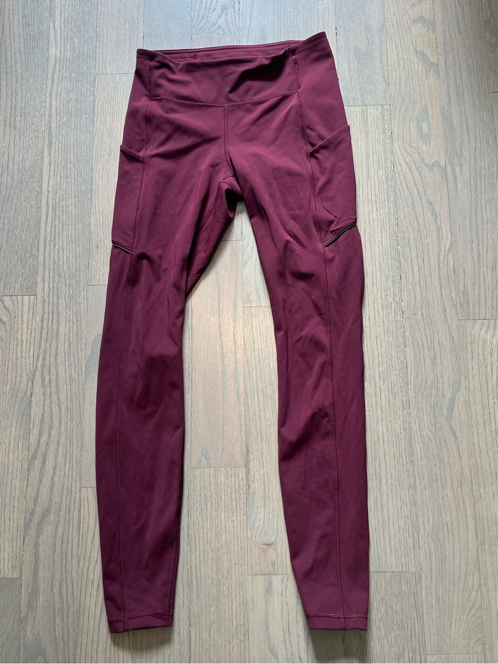 Lululemon Burgundy High Rise Leggings Size 6 – Side Pockets